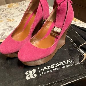 ANDREA FENZI Pink Wedge Shoes Elegant Suede